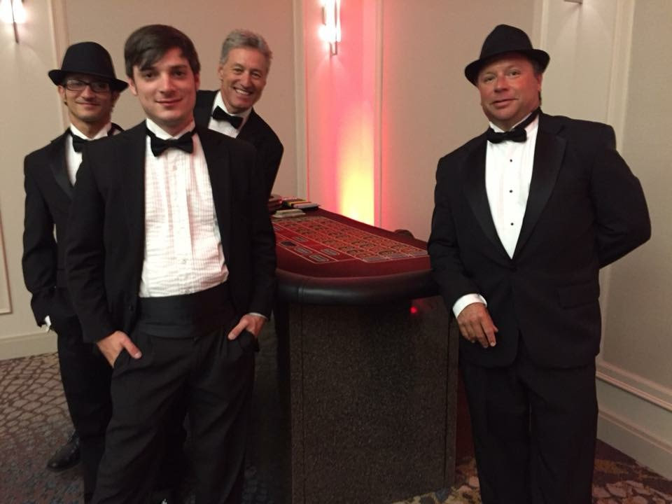 Throwback decades Band https://www.throwbackdecadesband.com/ 80s band serving Daytona and Vero, Fl. 60s, 70s, theme cover band for Mad Men Mod 60s  theme parties. 